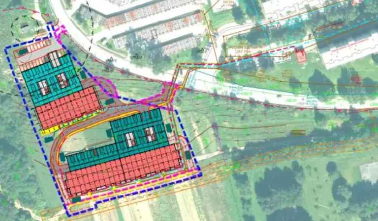 Situácia projektu Nižné brehy v Námestove so zobrazením umiestnenia troch bytových domov v území.