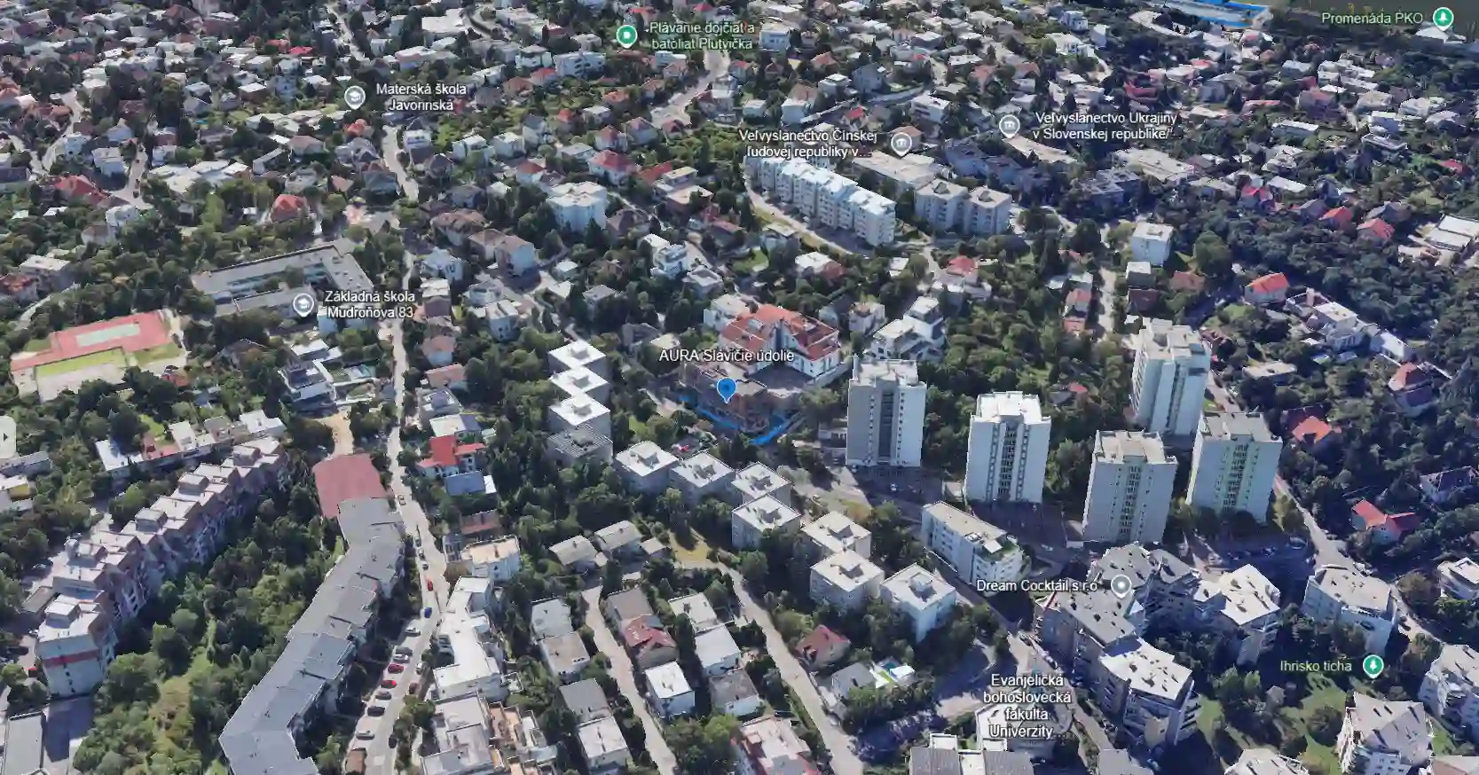 mapa polohy stavby na nároží ulíc Slávičie údolie a Vrchná